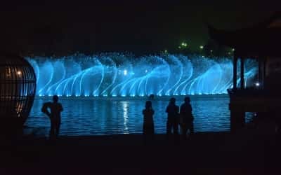 浙江嘉善新西塘水街水雾光影音响秀